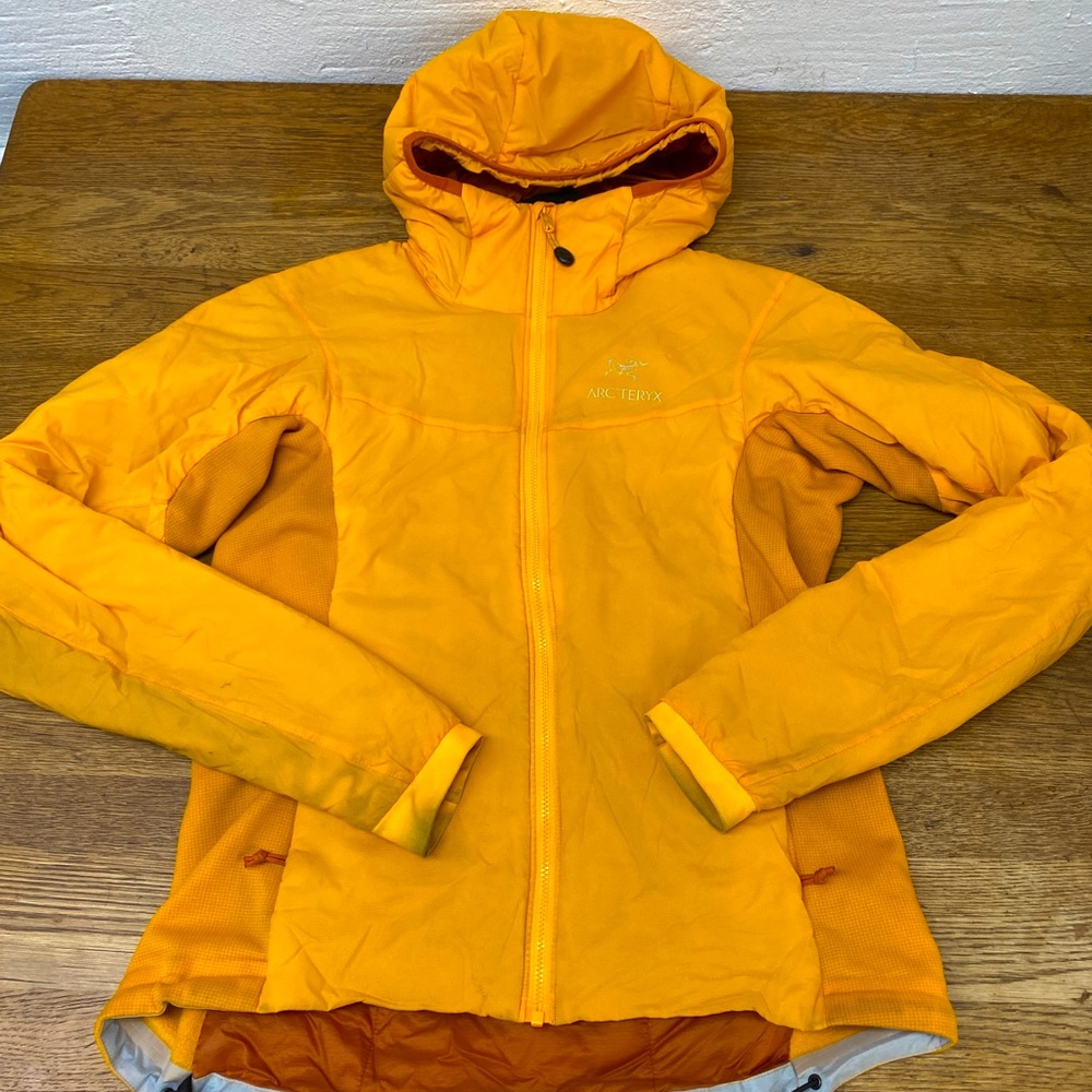 Women’s Arc’teryx Atom LT Hoody